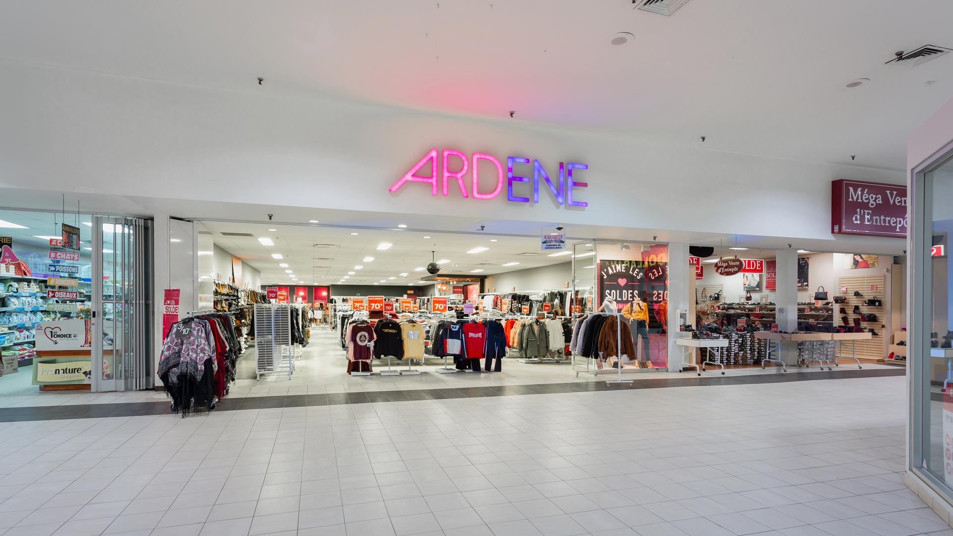 Ardene interieur LE Centre Sherbrooke 2019